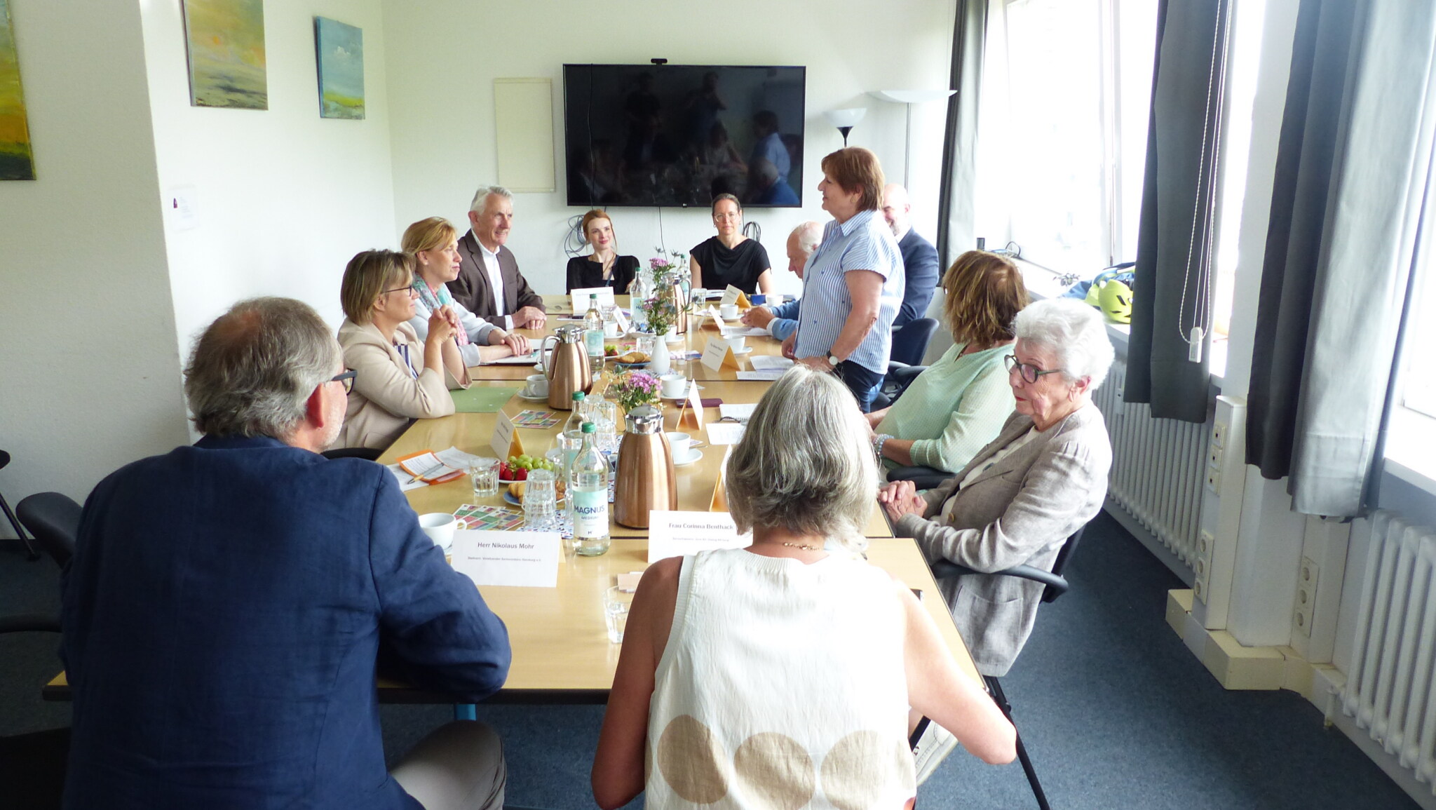 Besuch der Bundesministerin Karin Prien im Seniorenbüro